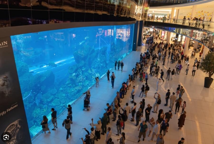 迪拜购物中心LED显示屏